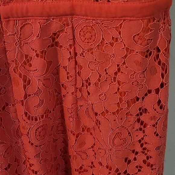 Georgeous Express lace dress Size 2 NWT - Picture 9 of 10